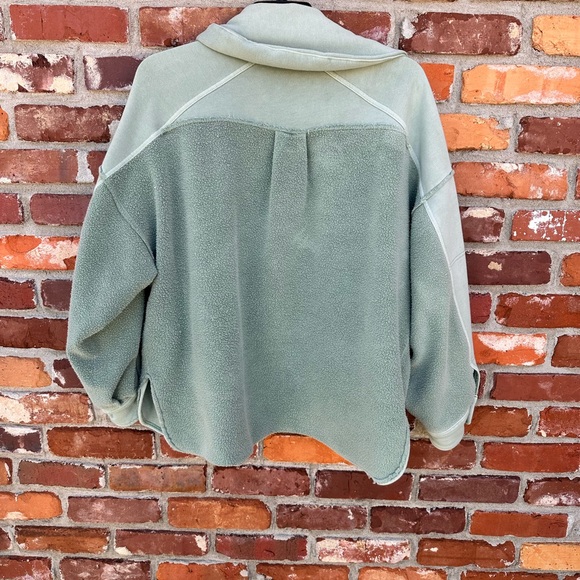 EUC Free People Sage Green Textured Cardigan - Picture 2 of 4